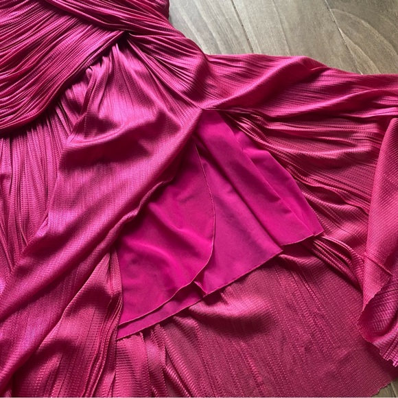 Maria Lucia Hohan Aquila pink pleated silk one shoulder long sleeve midi dress - Picture 4 of 16